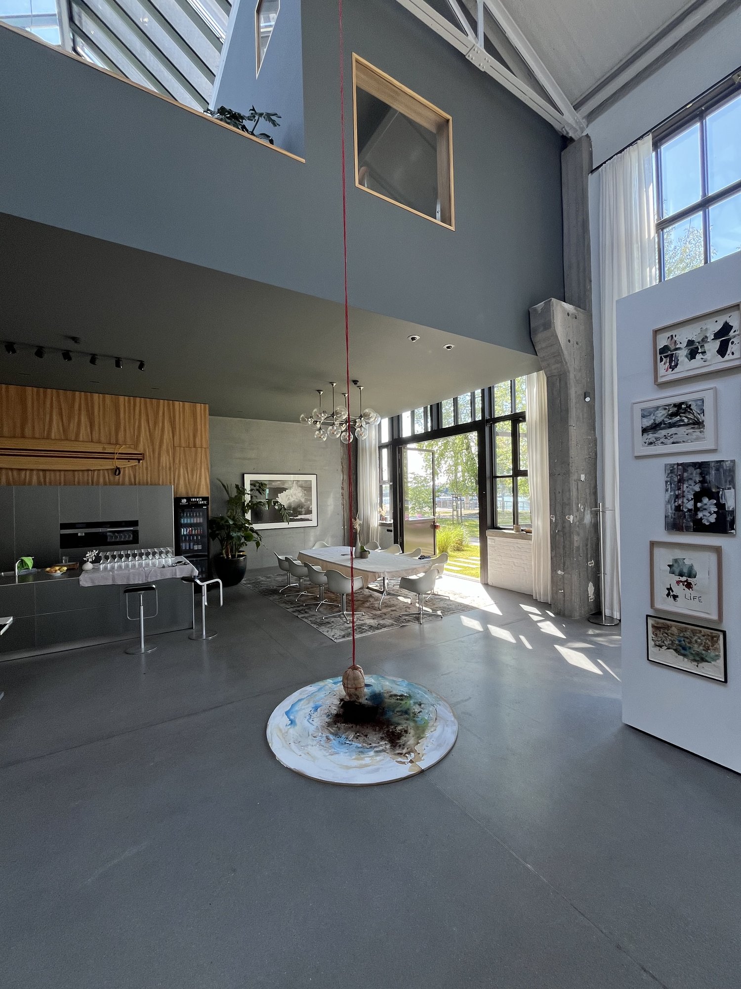 Hawaii, Gallery Weekend Berlin 2024 — Flying Hana Coconut